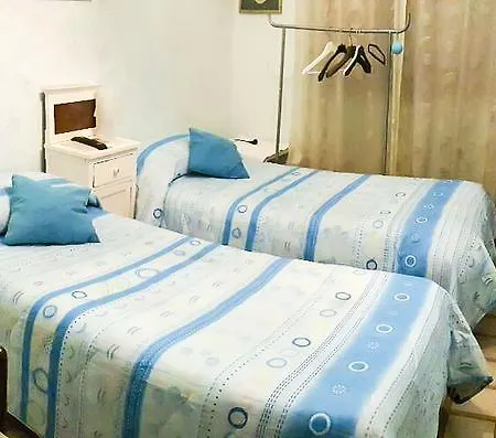 Bed & Breakfast Beb I Delfini Di Casa Paola 3*