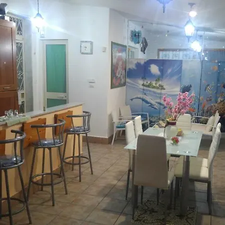 Beb I Delfini Di Casa Paola